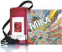 Nokia s'associe avec des artistes connus, comme Mika.