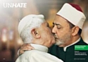 Benetton retire le cliché du pape embrassant un iman