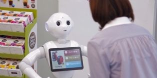 Des stars pour un Nespresso en Italie et des robots pour un Nescafé au Japon