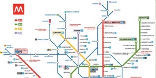 Faire ses courses dans le métro milanais avec Carrefour